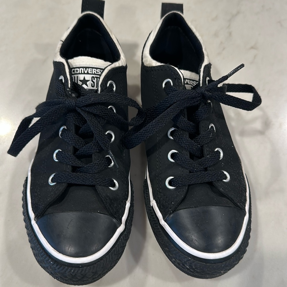 🖤Black and White kids converse🖤